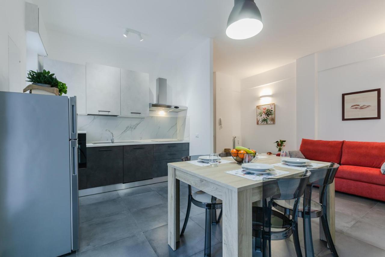 Home Holiday Lovely Apartment La Spezia Exterior photo